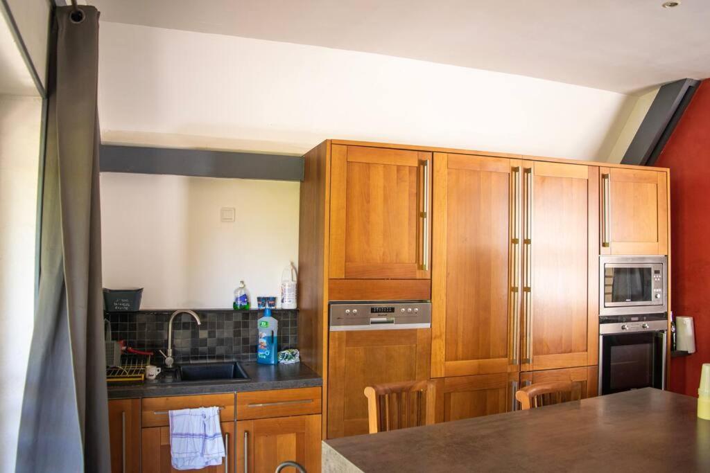 Apartament Le Flamboyant Saint-Gilles Les Bains Zewnętrze zdjęcie