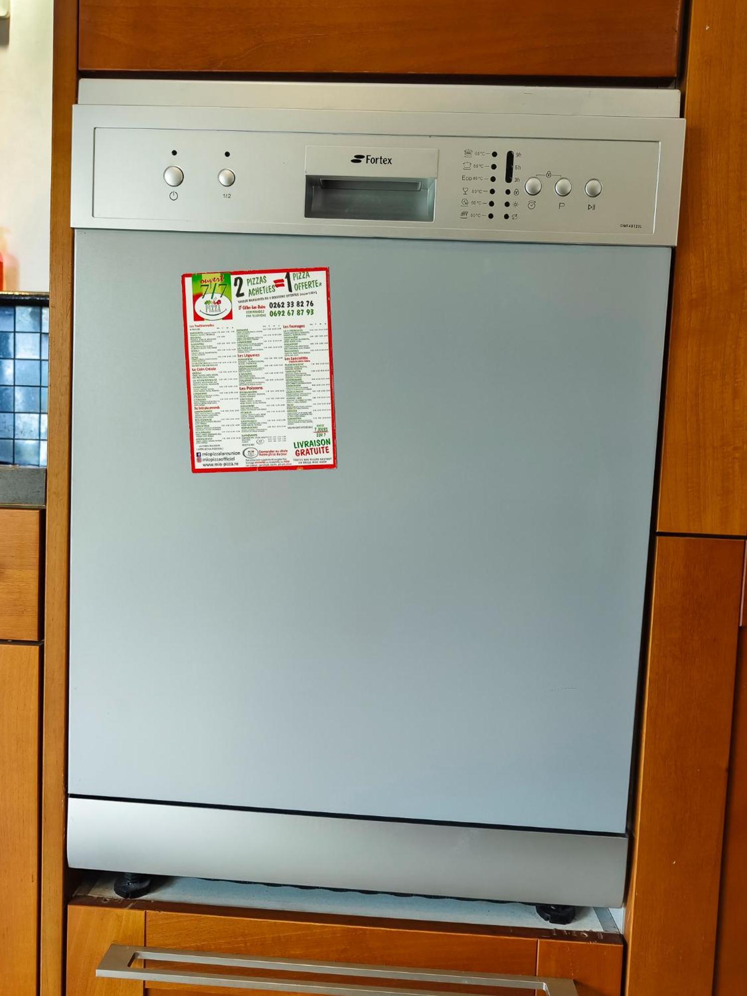 Apartament Le Flamboyant Saint-Gilles Les Bains Zewnętrze zdjęcie